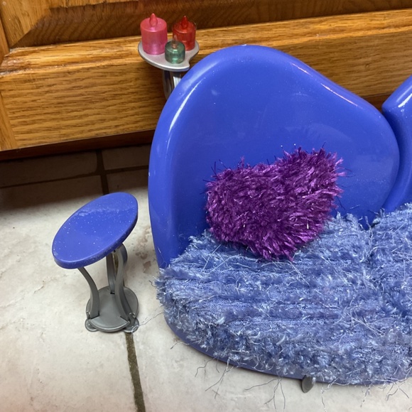 Bratz Funky Fashion Furniture Couch - Picture 3 of 7